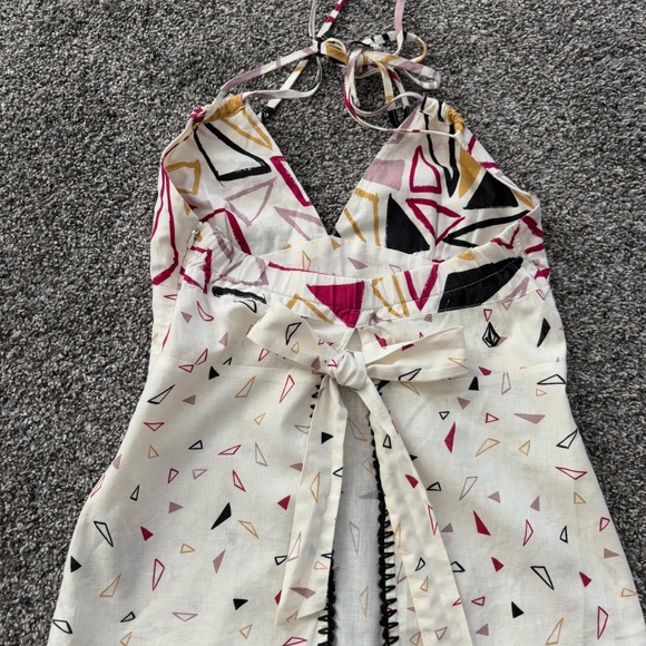 Volcom- Halter Top - Picture 2 of 6